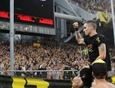 Το μήνυμα του Βράνιες για την «οικογένεια» της ΑΕΚ και την Original 21